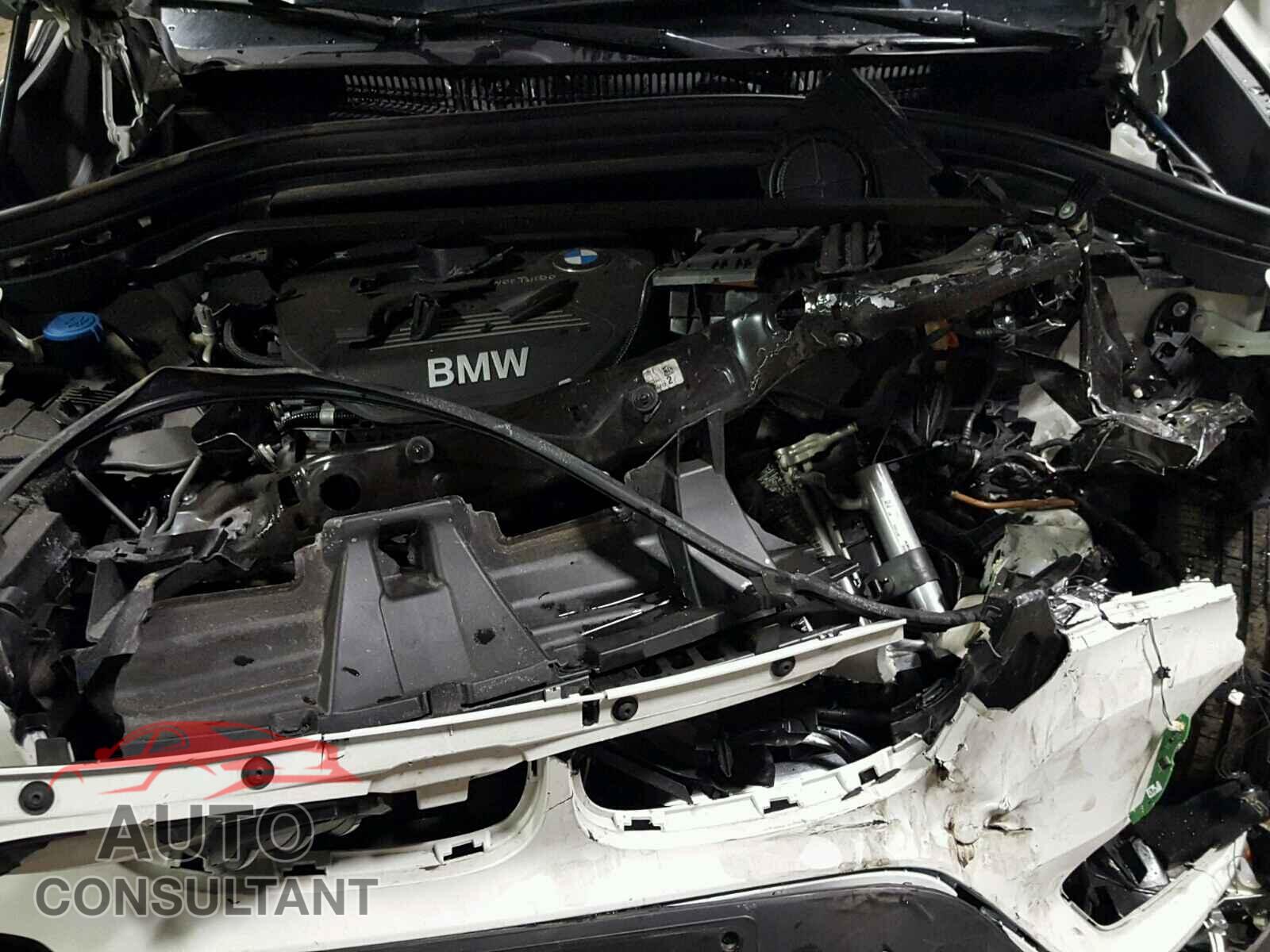 BMW X1 2017 - WBXHT3C30H5F82834