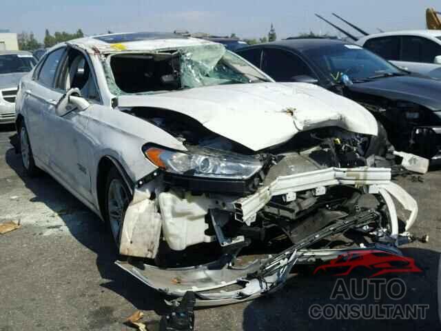 FORD FUSION 2016 - 3FA6P0SU7GR320843