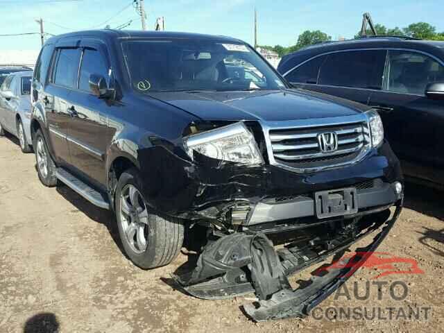 HONDA PILOT 2015 - 5FNYF4H56FB004606
