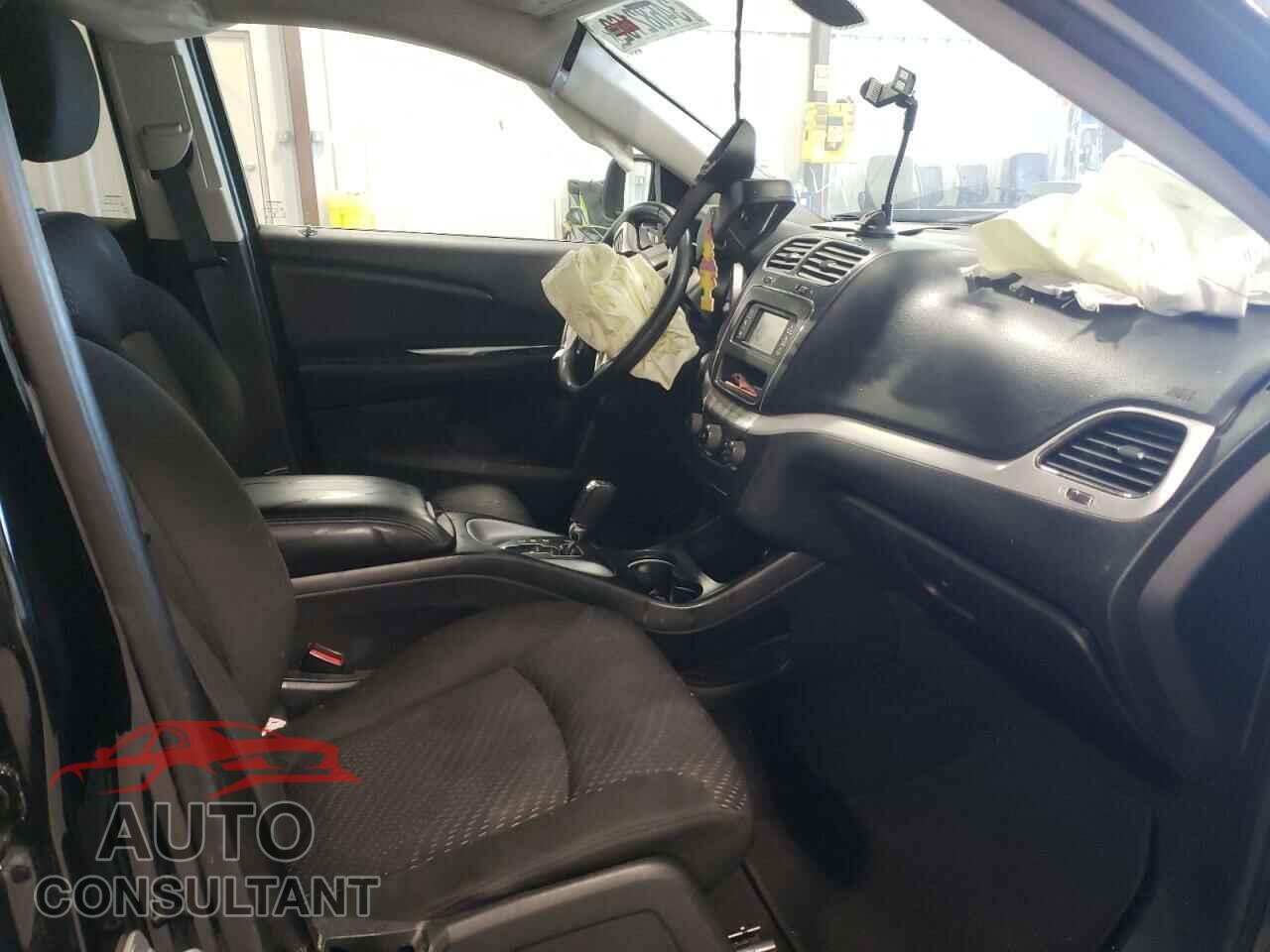 DODGE JOURNEY 2019 - 3C4PDCBB1KT701624