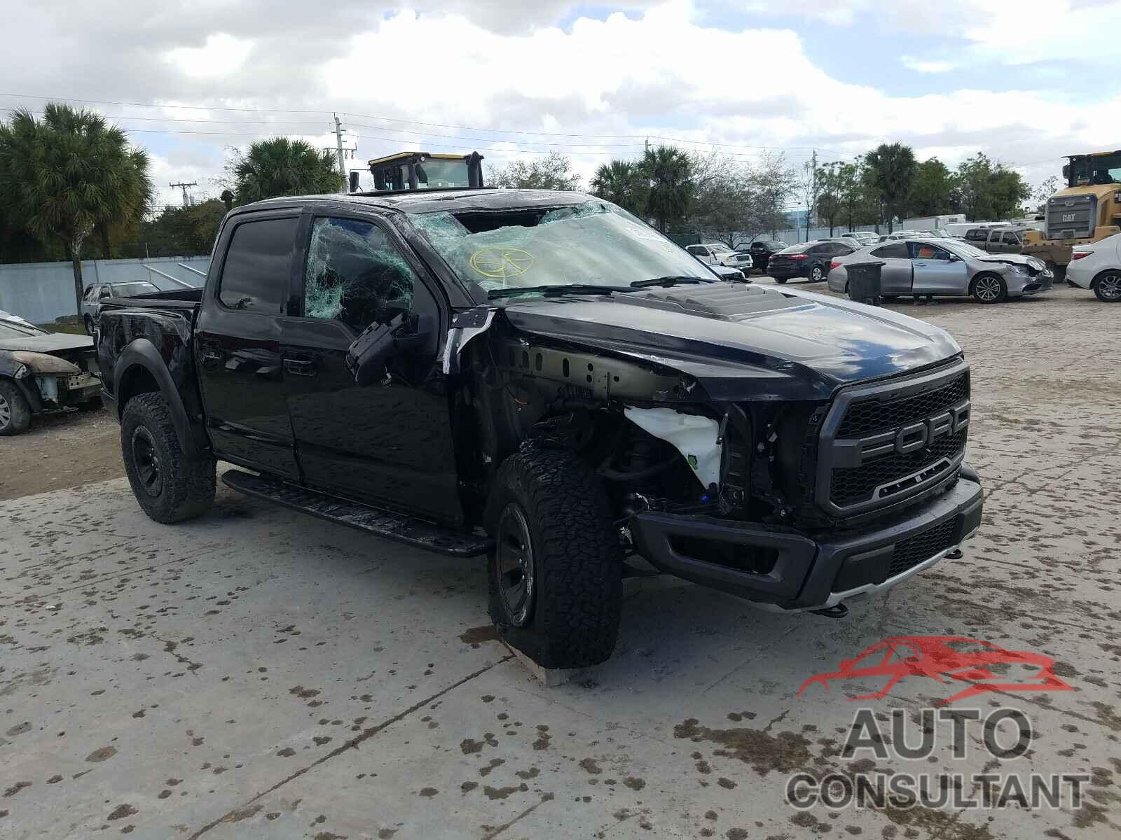 FORD F150 SVT 2018 - 1FTFW1RG2JFB39284