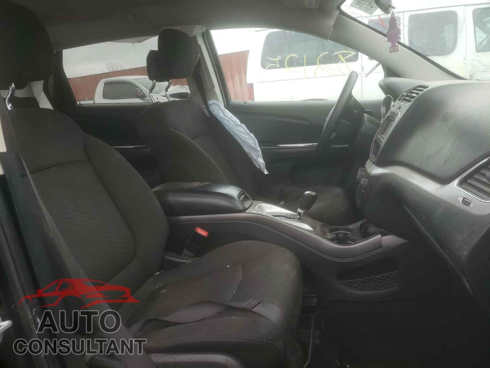 DODGE JOURNEY 2017 - 3C4PDCBBXHT562828