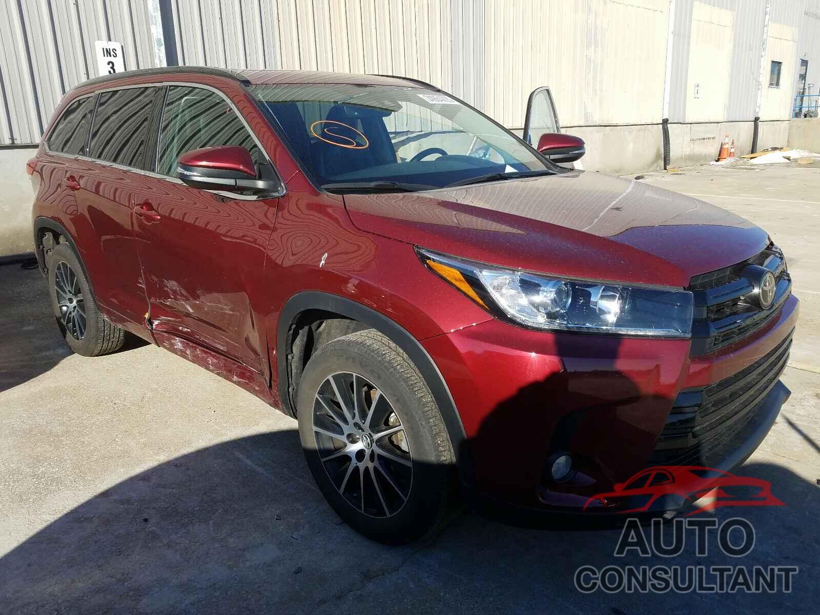 TOYOTA HIGHLANDER 2018 - 5TDKZRFH8JS546365
