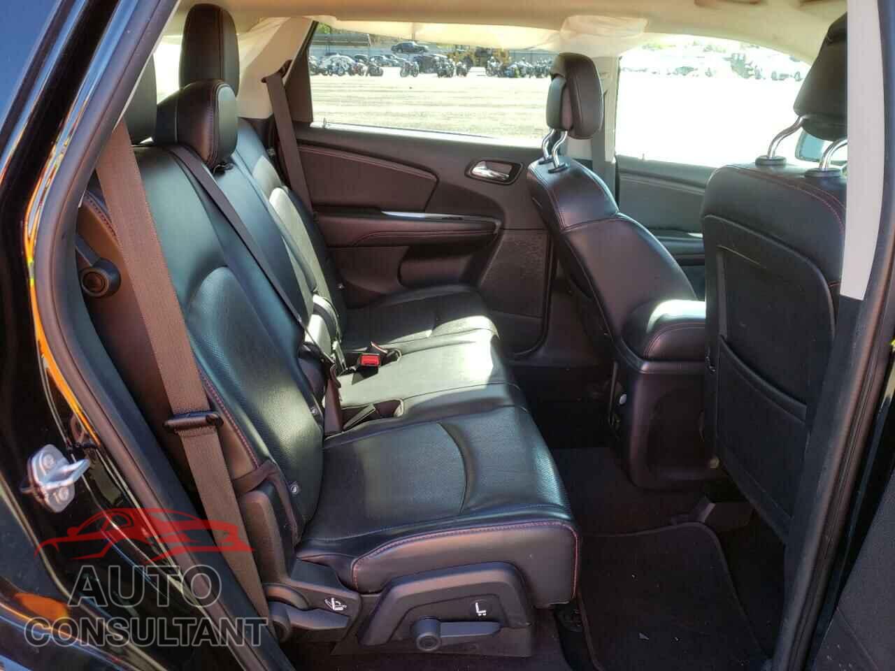 DODGE JOURNEY 2018 - 3C4PDCEG3JT370244