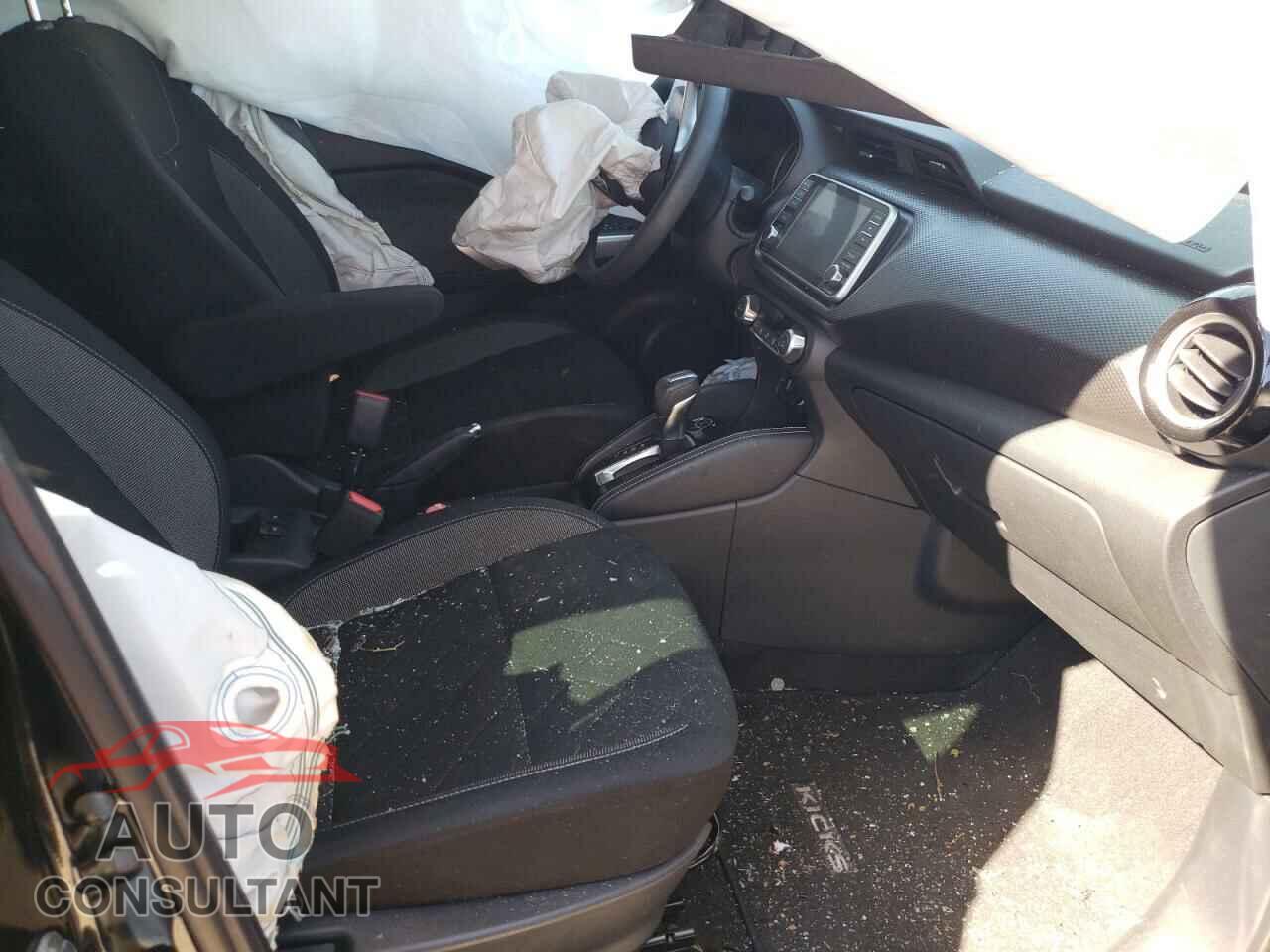NISSAN KICKS 2019 - 3N1CP5CU3KL483481