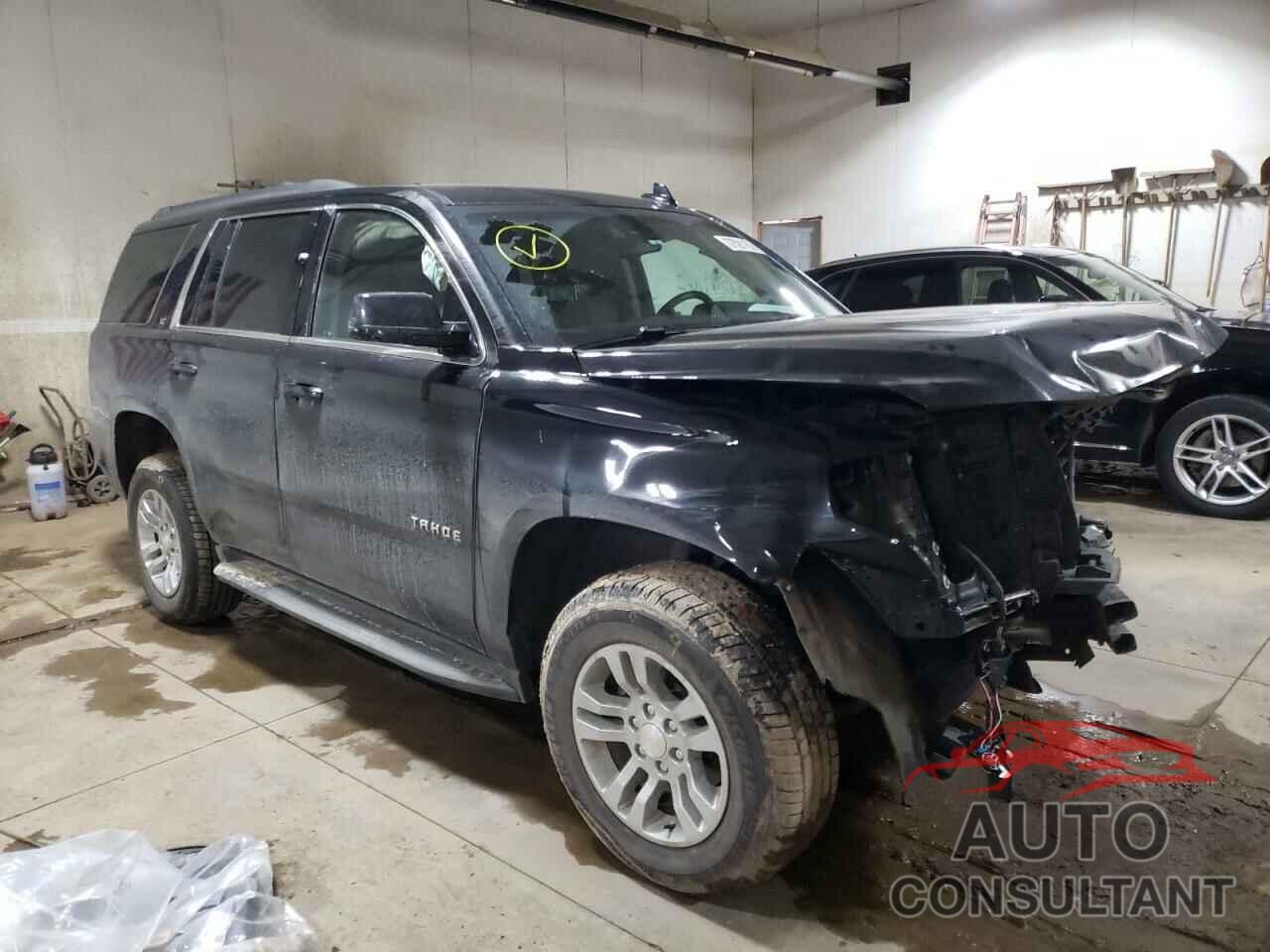 CHEVROLET TAHOE 2017 - 1GNSKBKC9HR275273