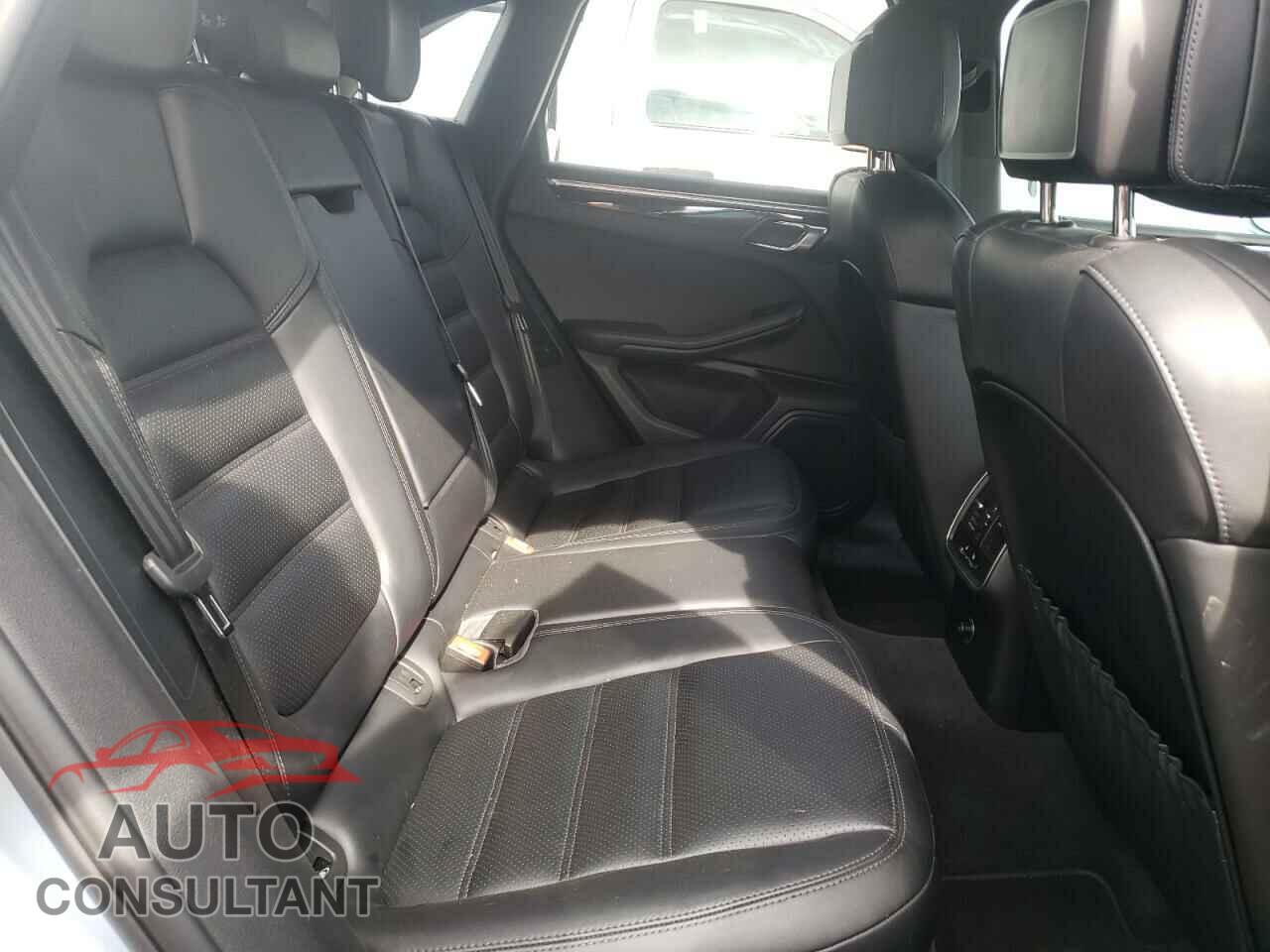 PORSCHE MACAN 2016 - WP1AB2A58GLB53480