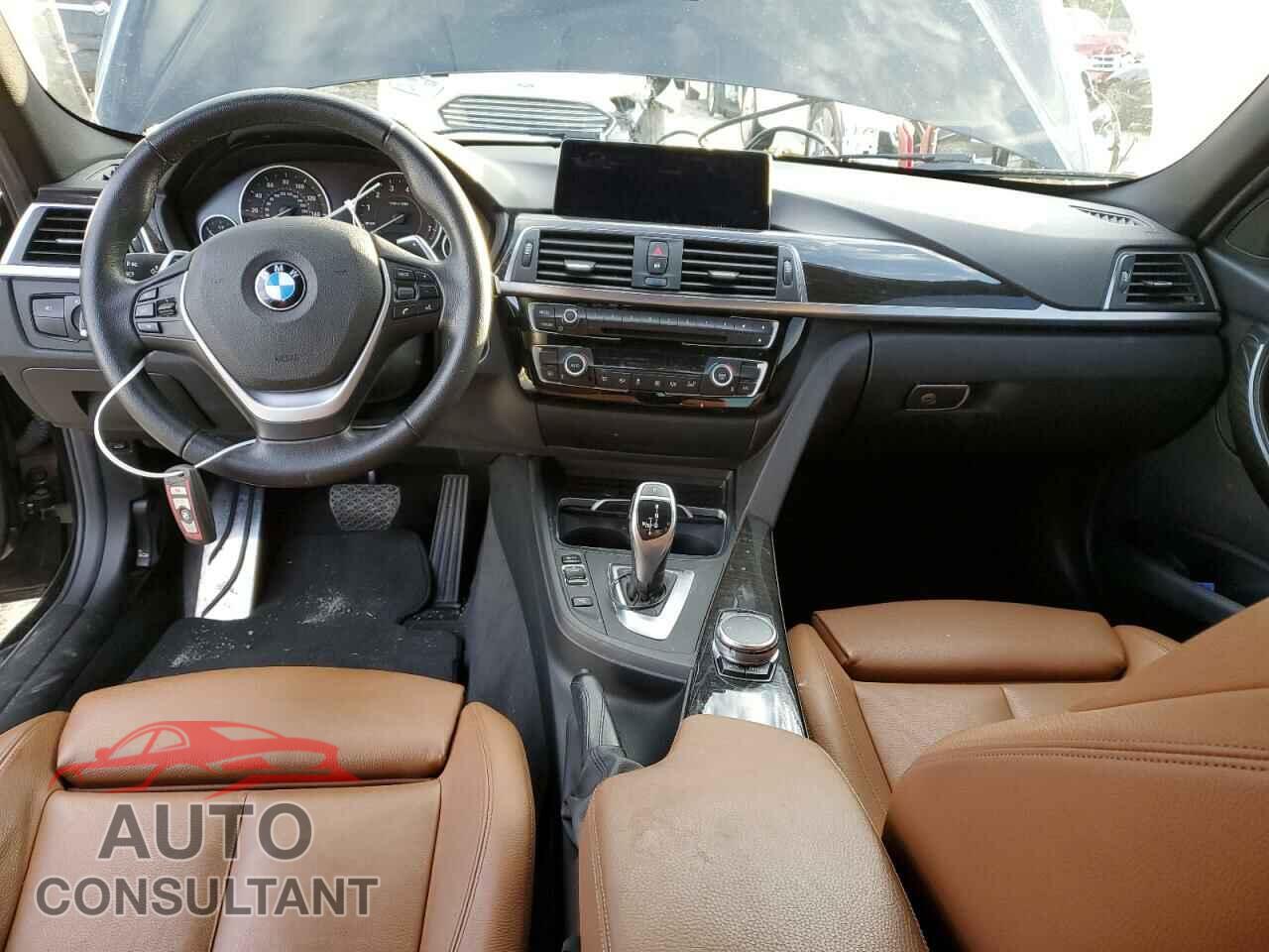 BMW 3 SERIES 2016 - WBA8E9G52GNU29984
