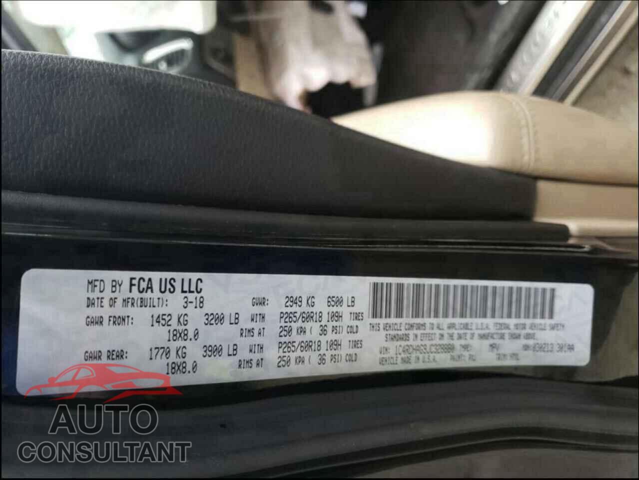 DODGE DURANGO 2018 - 1C4RDHAG9JC328880
