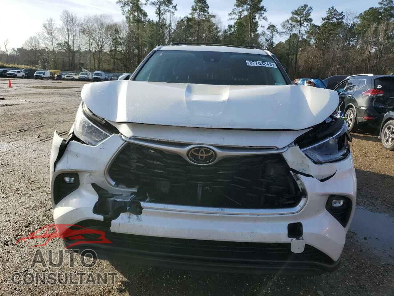 TOYOTA HIGHLANDER 2021 - 5TDZZRAH5MS521238