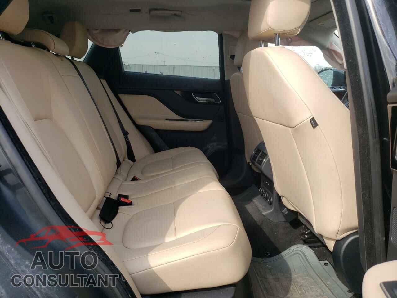 JAGUAR F-PACE 2017 - SADCJ2BV4HA050442