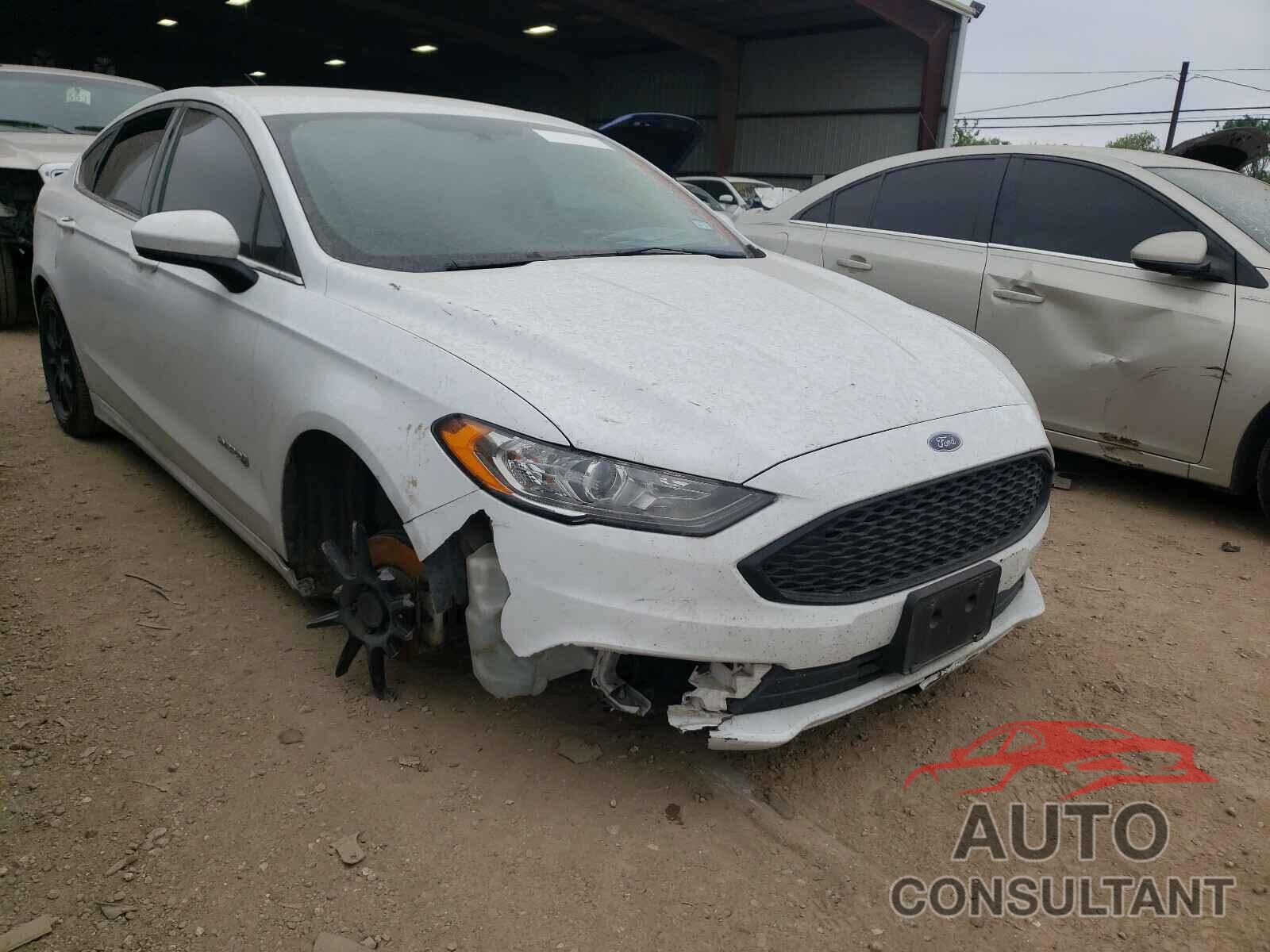 FORD FUSION 2018 - 3FA6P0LU3JR127840