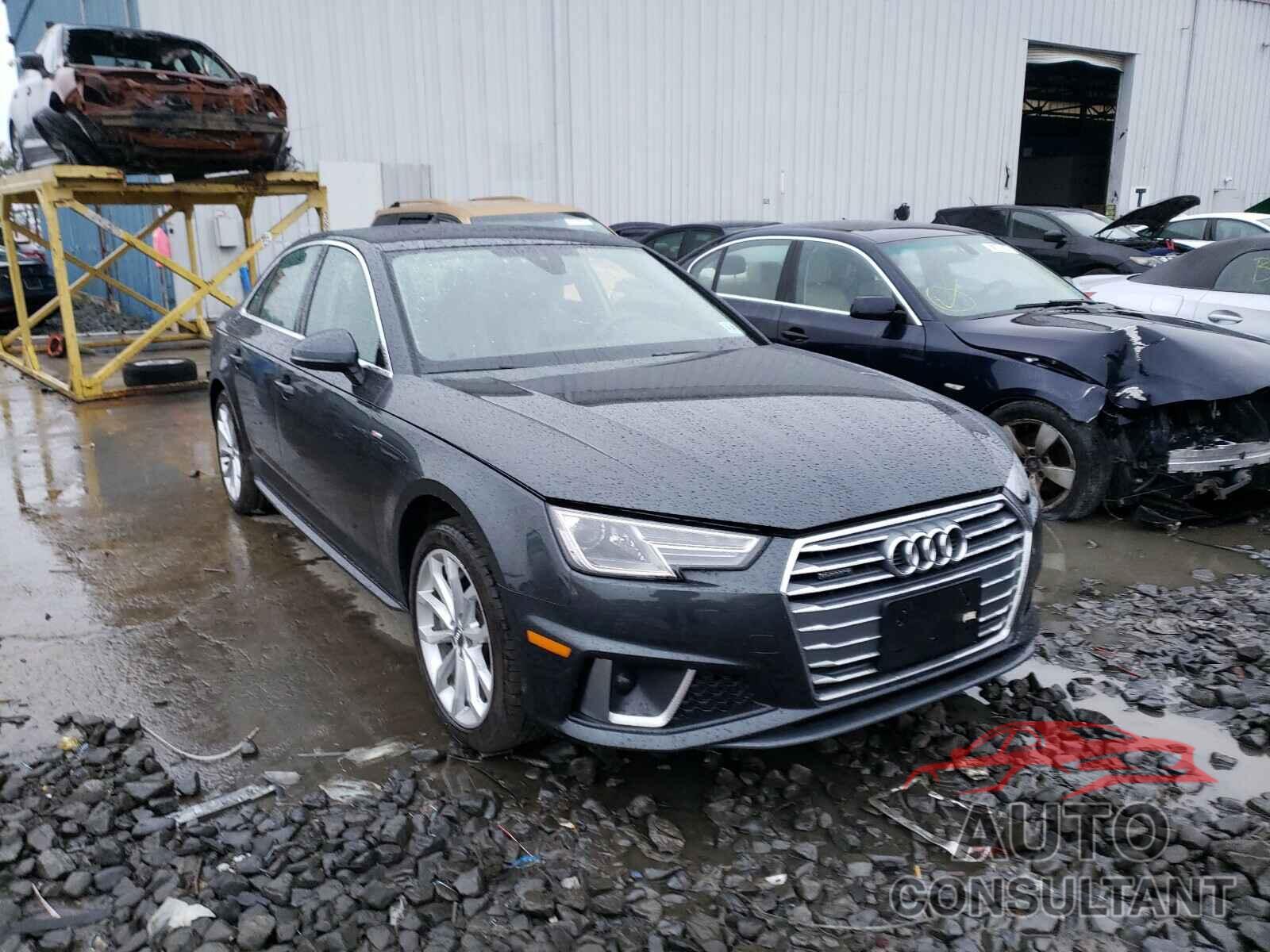 AUDI A4 2019 - WAUDNAF41KN008436