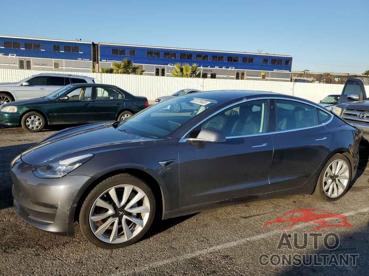 TESLA MODEL 3 2019 - 5YJ3E1EB5KF389530