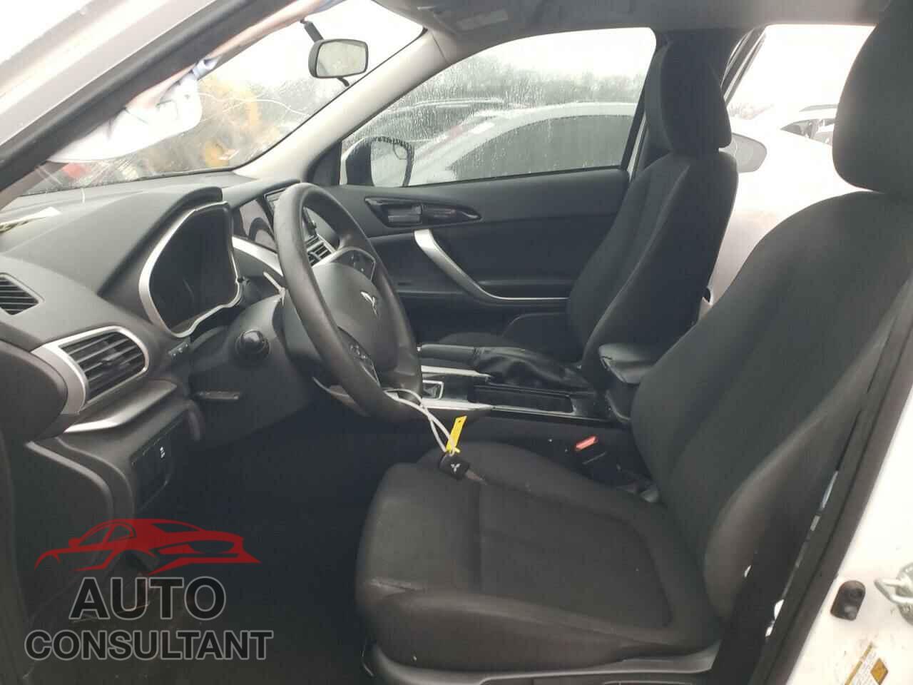 MITSUBISHI ECLIPSE 2018 - JA4AS3AA5JZ068597