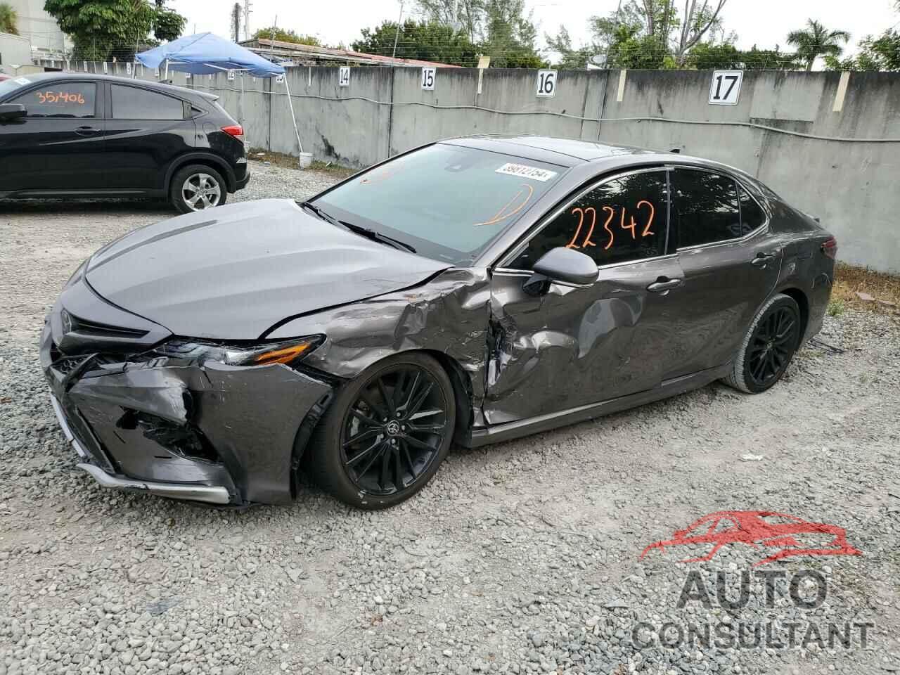 TOYOTA CAMRY 2022 - 4T1K61AK8NU030355