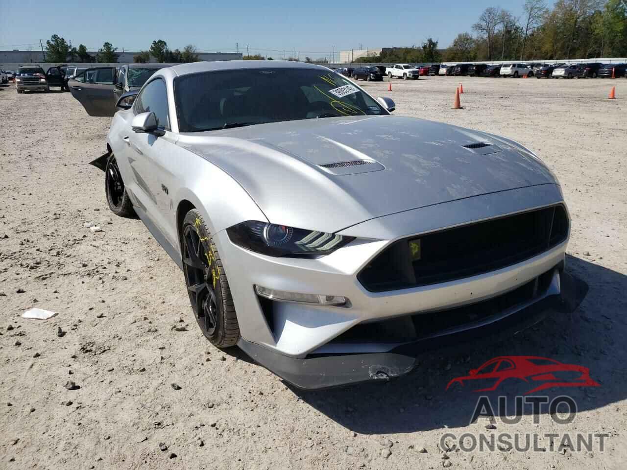 FORD MUSTANG 2018 - 1FA6P8CF4J5127736
