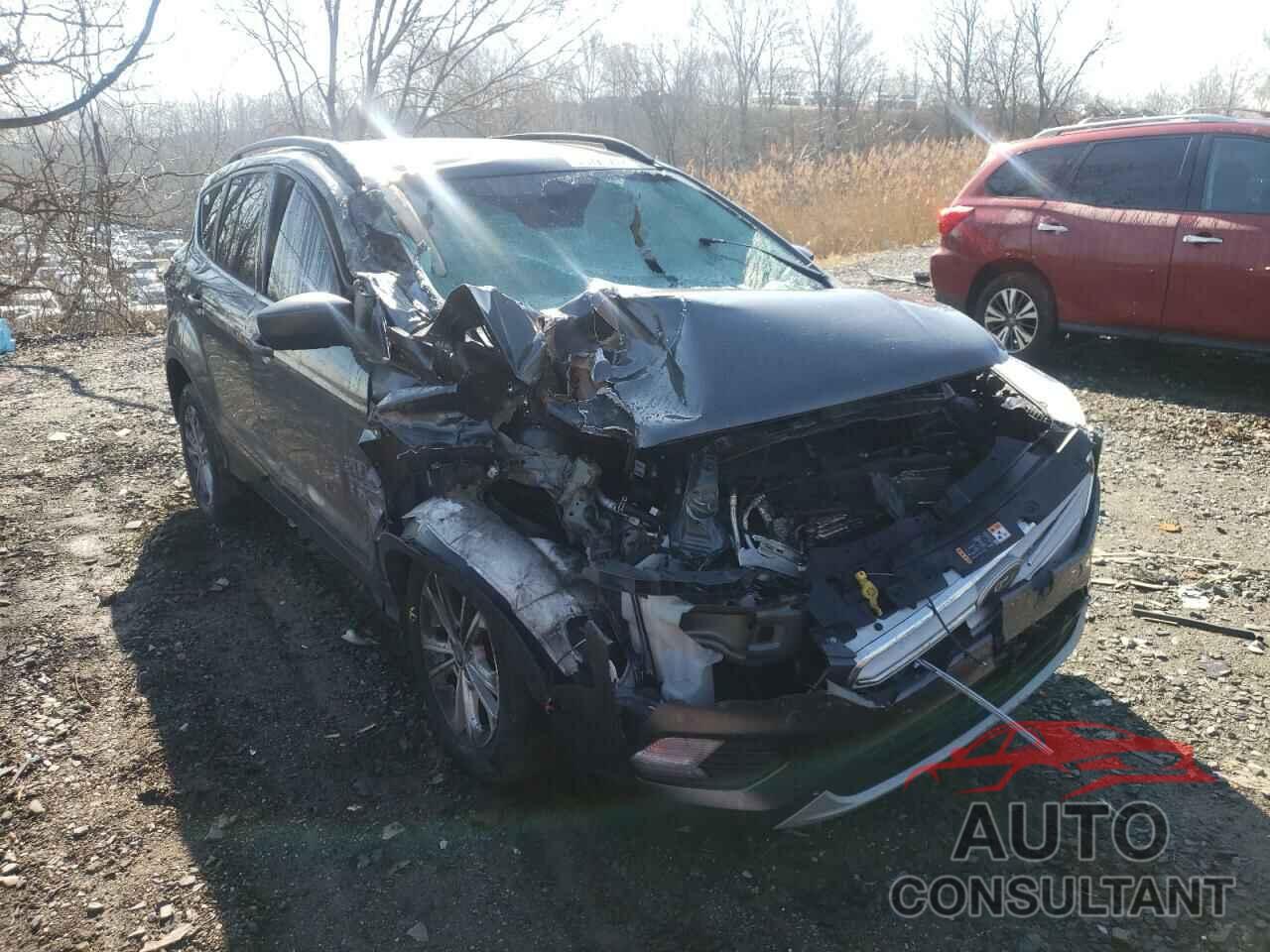 FORD ESCAPE 2018 - 1FMCU9GD7JUA43027