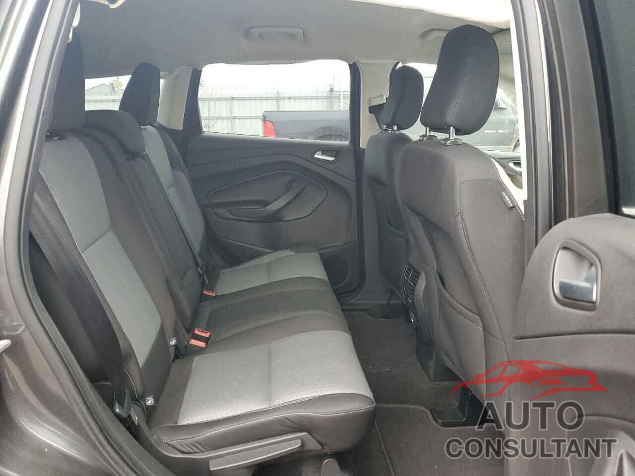 FORD ESCAPE 2018 - 1FMCU9GD9JUB00408