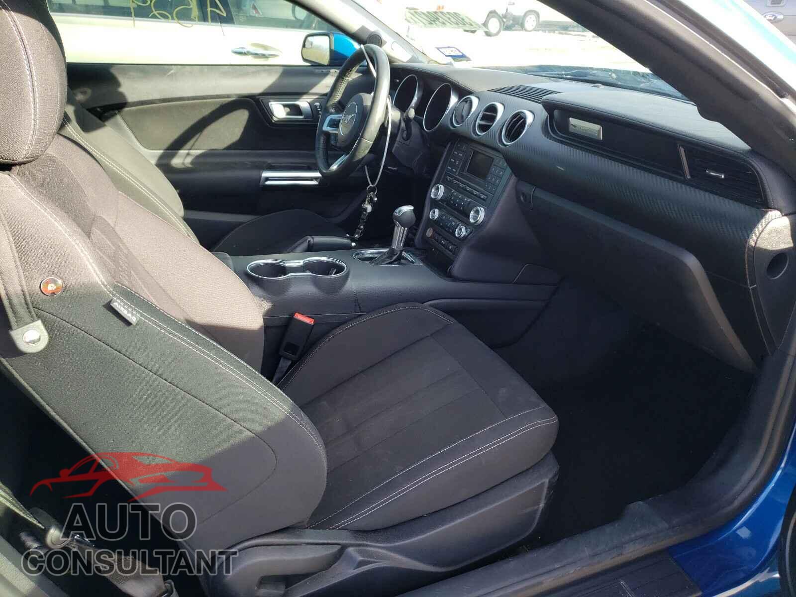 FORD MUSTANG 2018 - 1FA6P8TH2J5113769