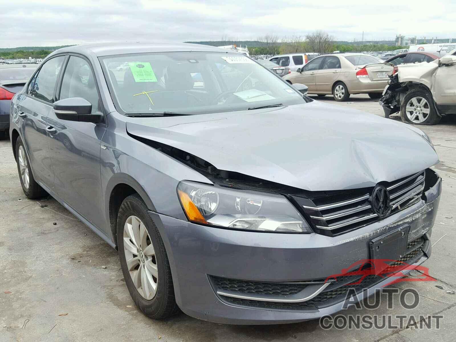 VOLKSWAGEN PASSAT 2015 - 1VWAT7A33FC048917