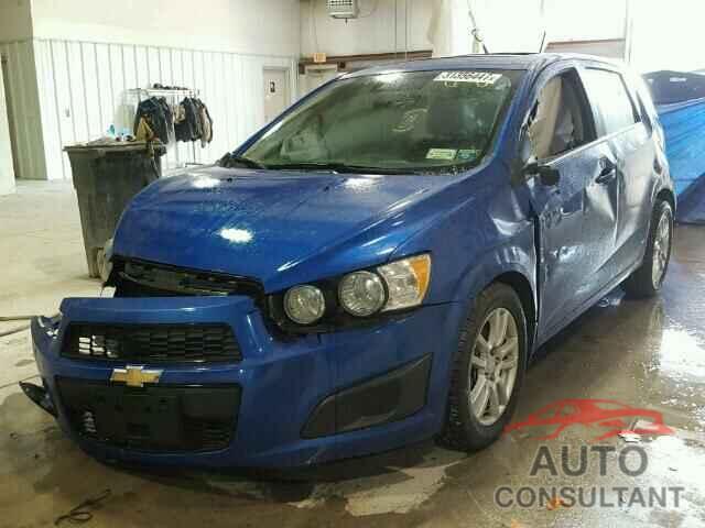 CHEVROLET SONIC 2016 - 1G1JC6SB2G4183880