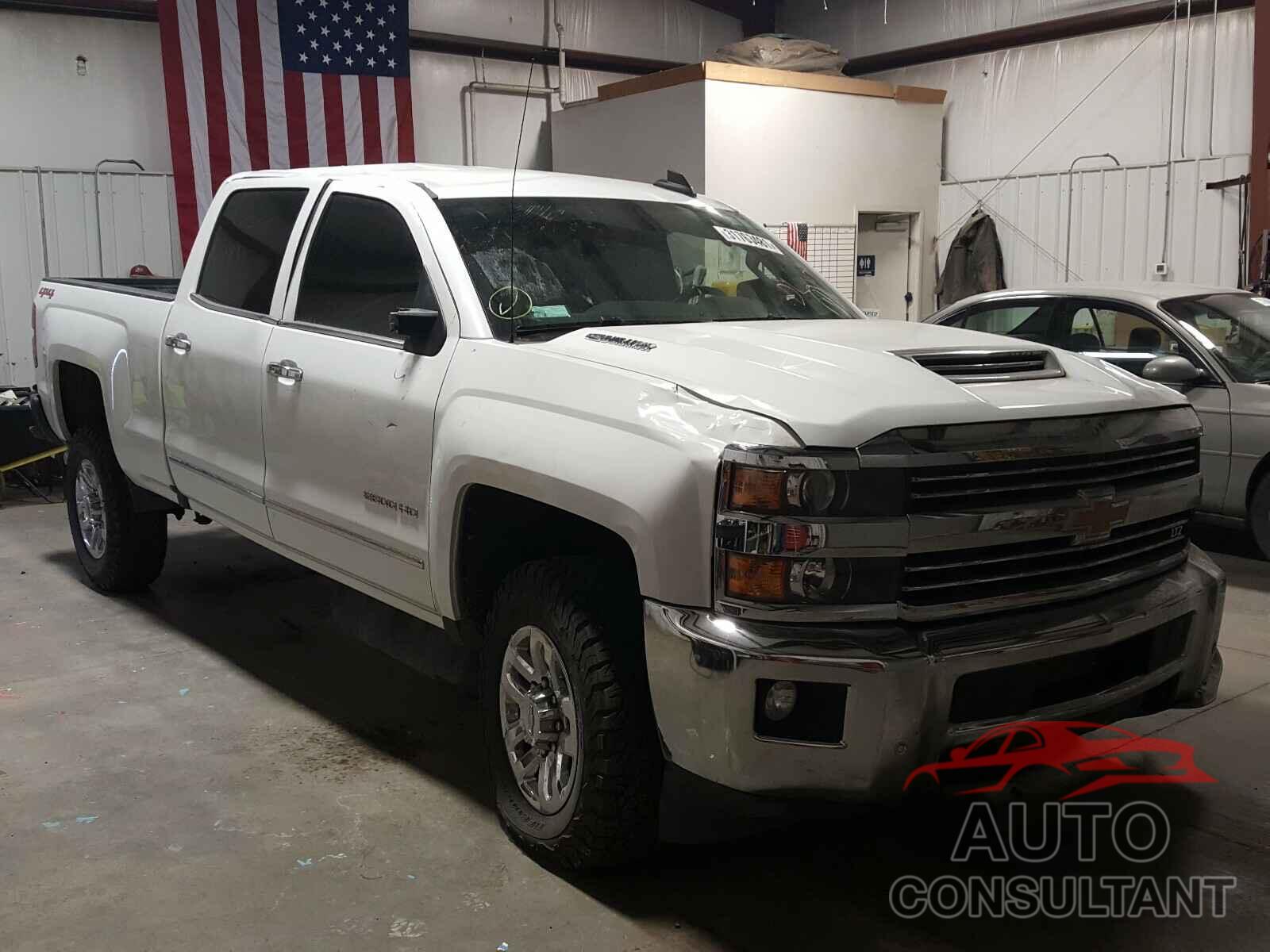 CHEVROLET SILVERADO 2019 - 1N4AL3APXJC213018