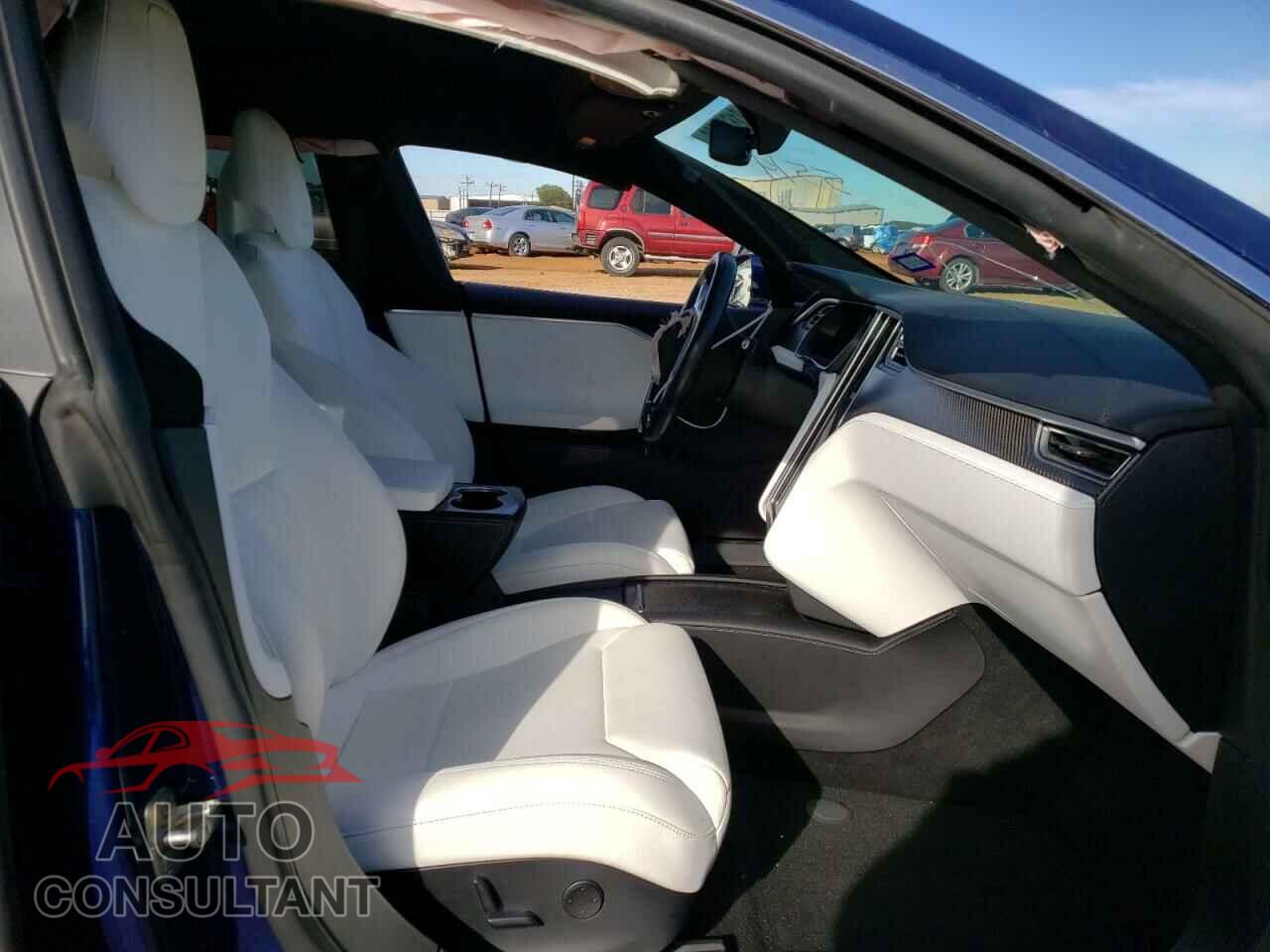 TESLA MODEL S 2017 - 5YJSA1E24HF215514