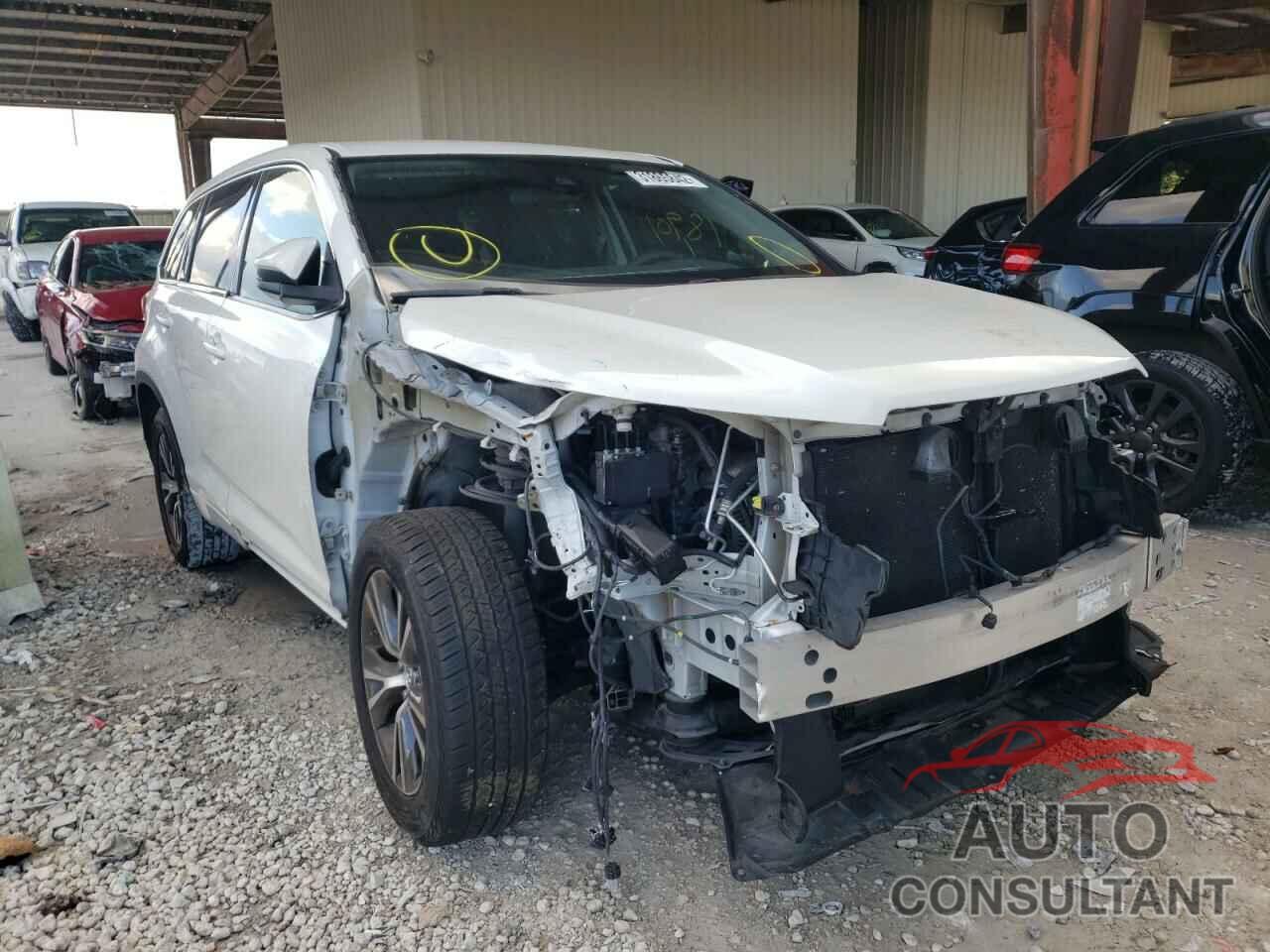 TOYOTA HIGHLANDER 2017 - 5TDZARFH9HS031911