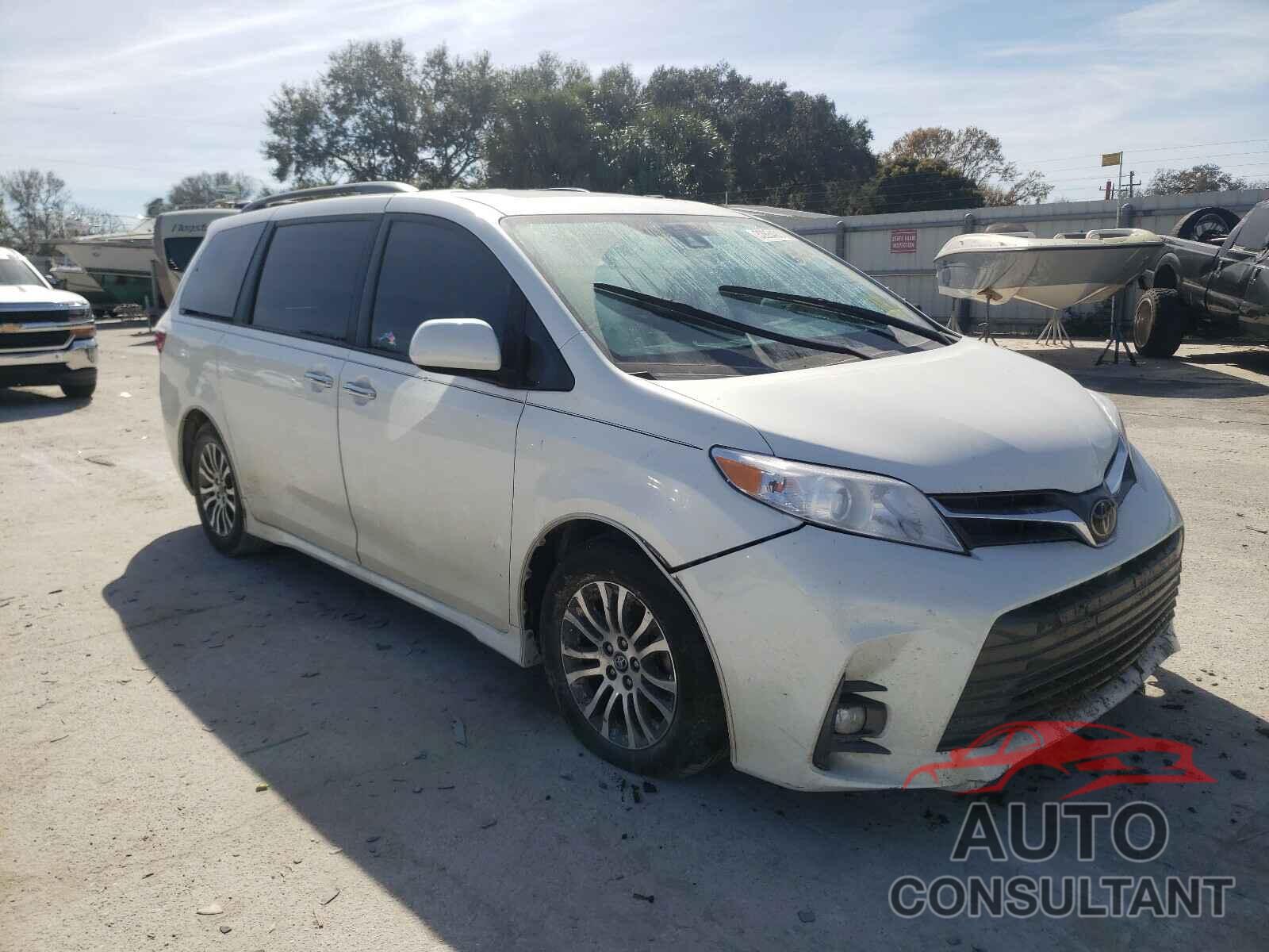 TOYOTA SIENNA 2019 - 5TDYZ3DC1KS007523