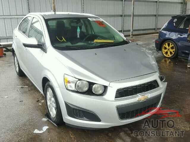 CHEVROLET SONIC 2015 - 1G1JC5SH5F4112315