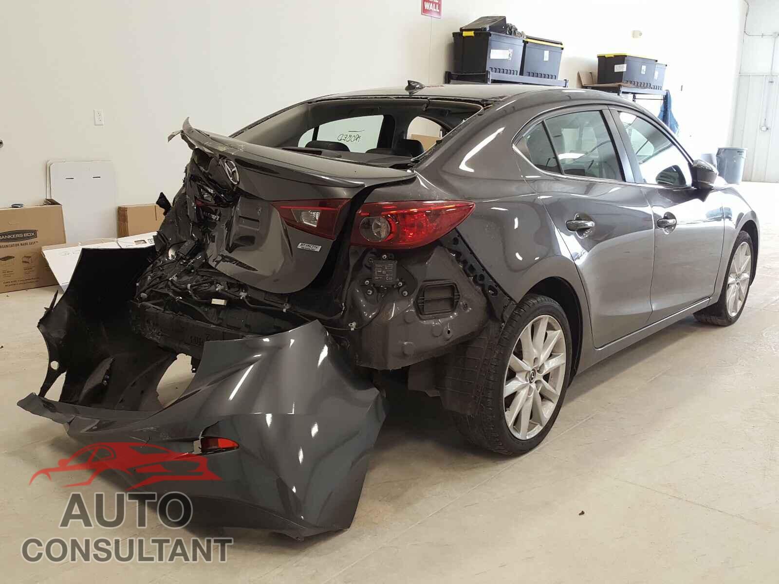 MAZDA 3 2017 - 3MZBN1V76HM102009