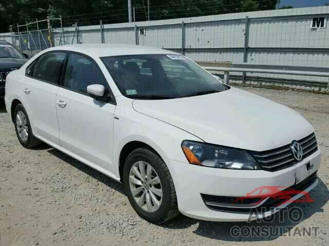 VOLKSWAGEN PASSAT 2015 - 1VWAT7A34FC075768