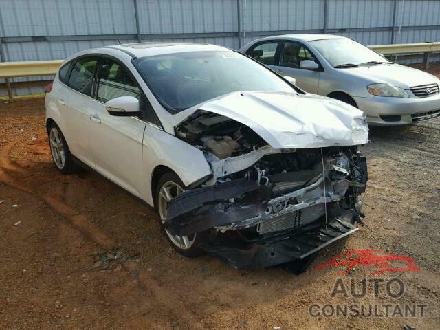 FORD FOCUS 2015 - 1FADP3N23FL345979