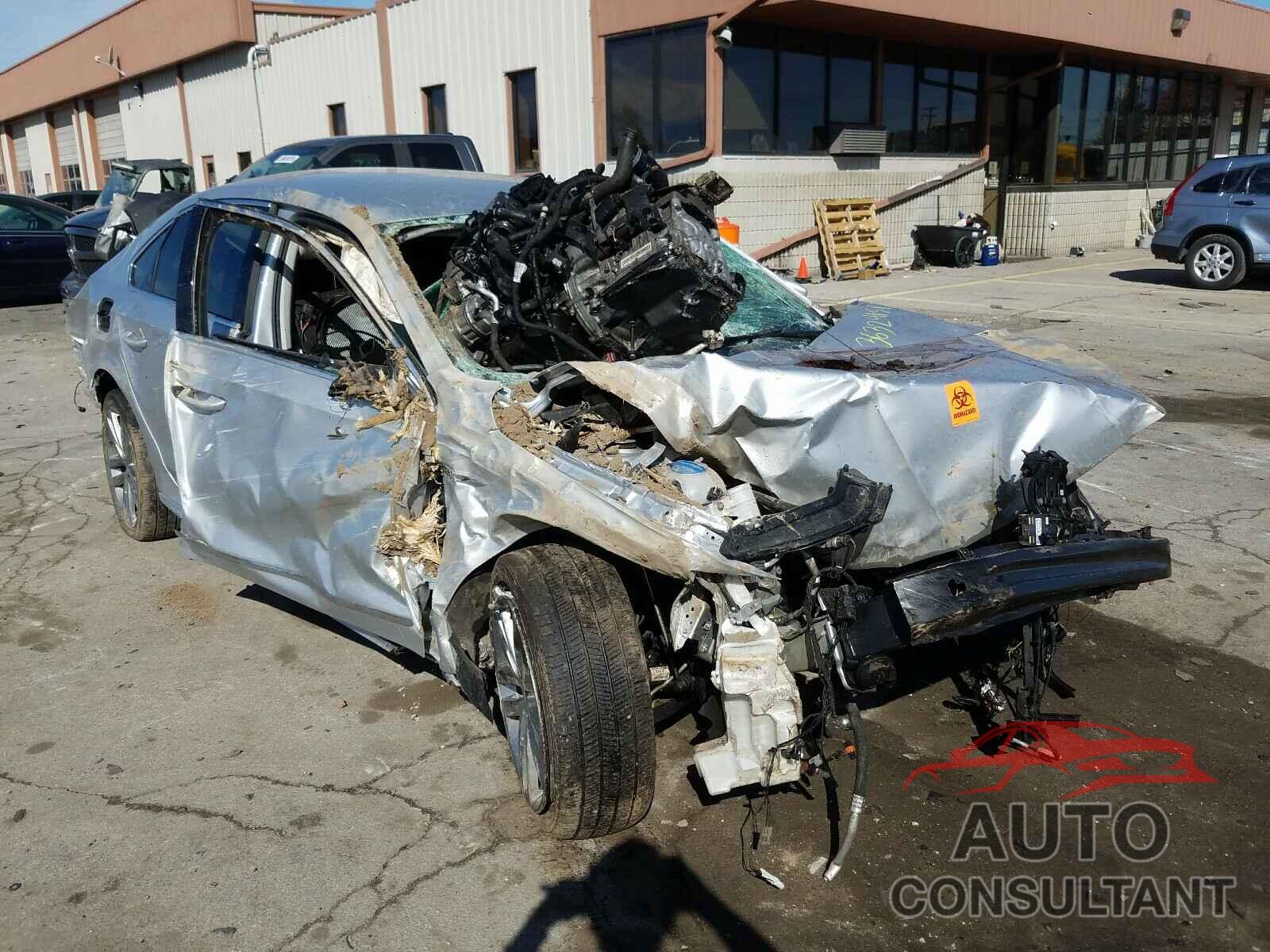 VOLKSWAGEN PASSAT 2017 - 1VWDT7A38HC019784