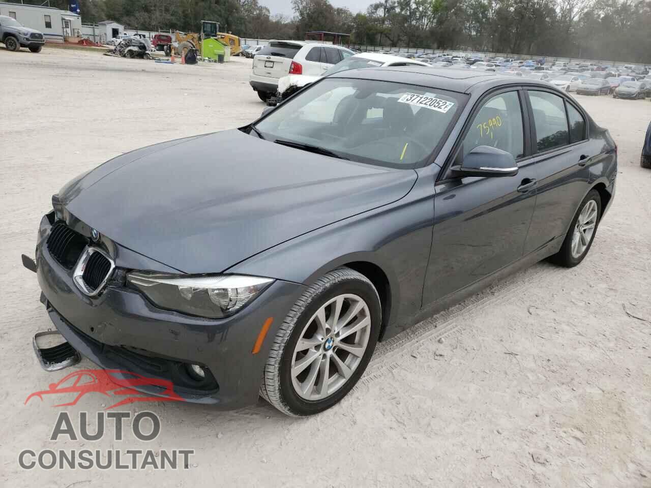 BMW 3 SERIES 2016 - WBA8E1G5XGNT36101