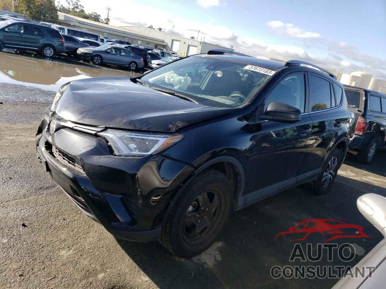 TOYOTA RAV4 2018 - 2T3ZFREV8JW462818
