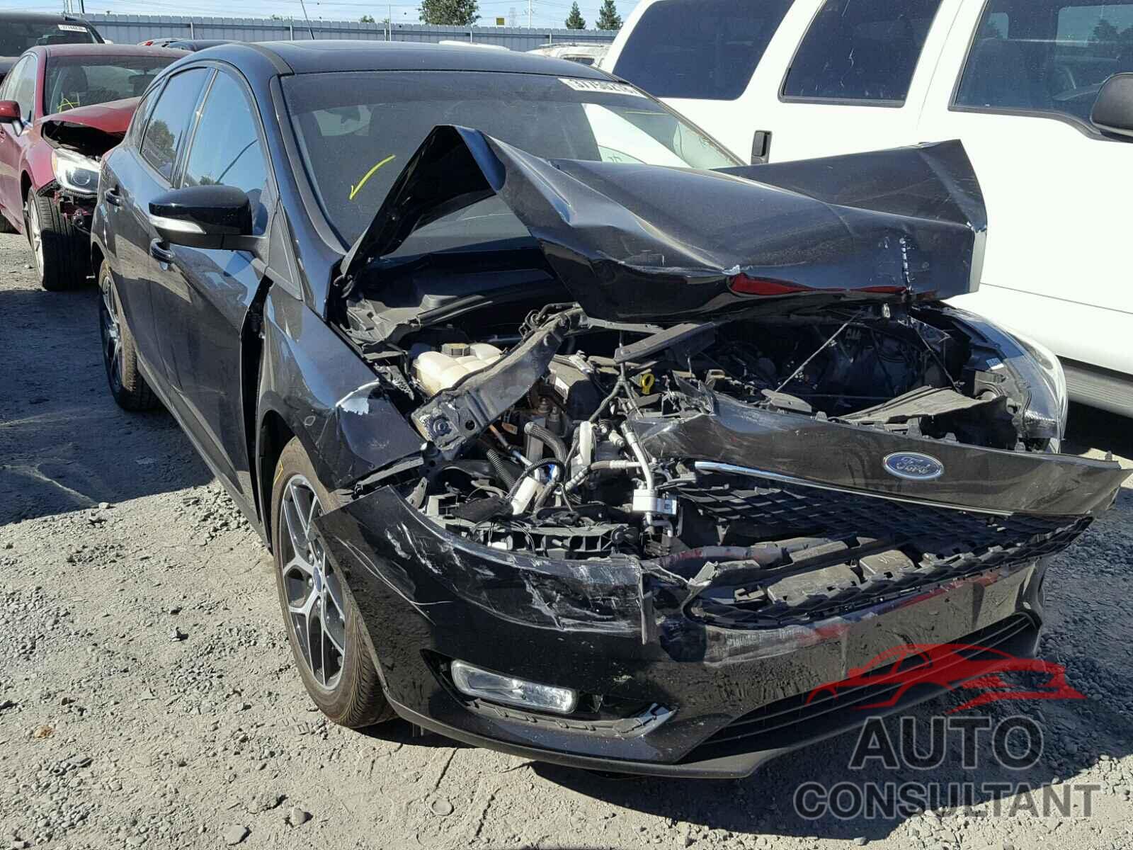 FORD FOCUS 2017 - 1FADP3M28HL344394