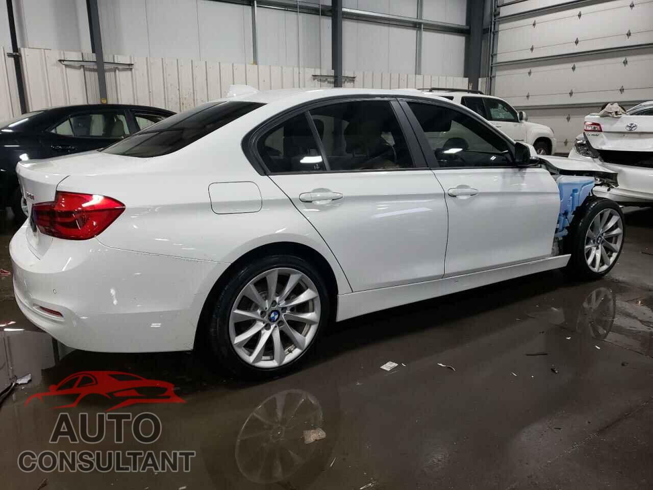 BMW 3 SERIES 2016 - WBA8E5G58GNU21901