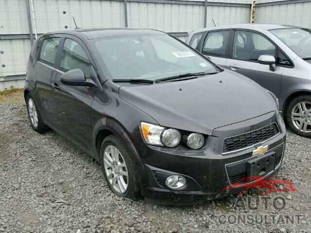 CHEVROLET SONIC 2015 - 1G1JC6SG9F4125503