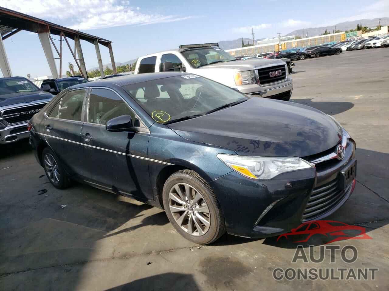 TOYOTA CAMRY 2016 - 4T4BF1FK2GR533087