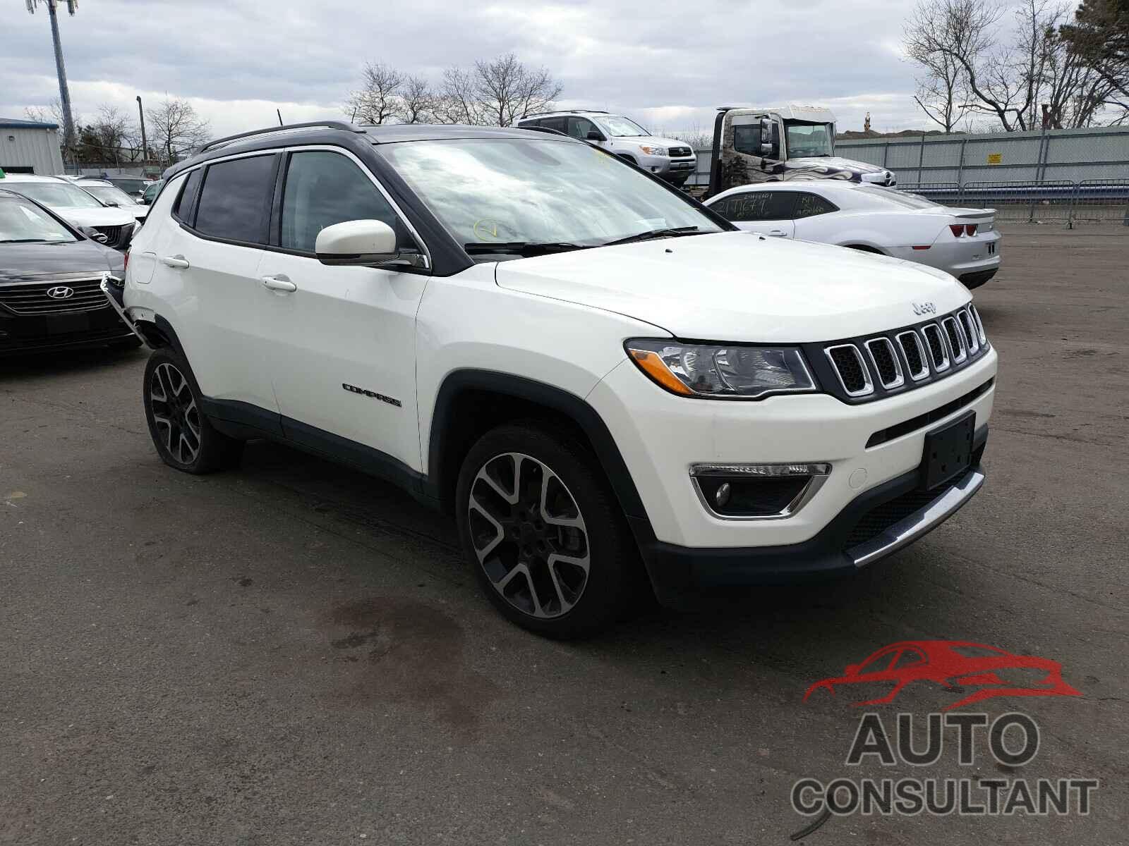 JEEP COMPASS 2018 - 3C4NJDCB8JT482020