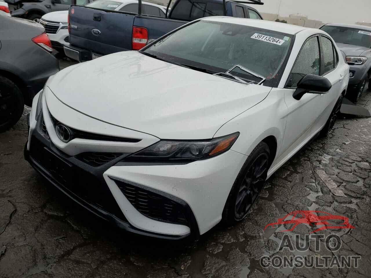 TOYOTA CAMRY 2023 - 4T1G11AK4PU080175
