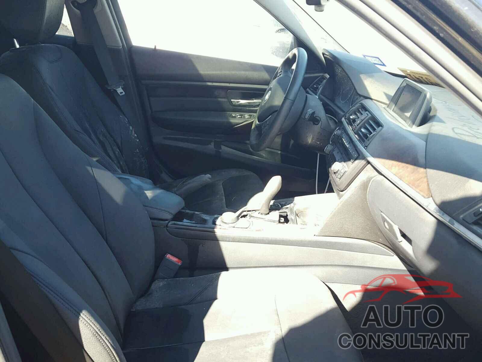 BMW 3 SERIES 2015 - WBA3B5C52FF960872