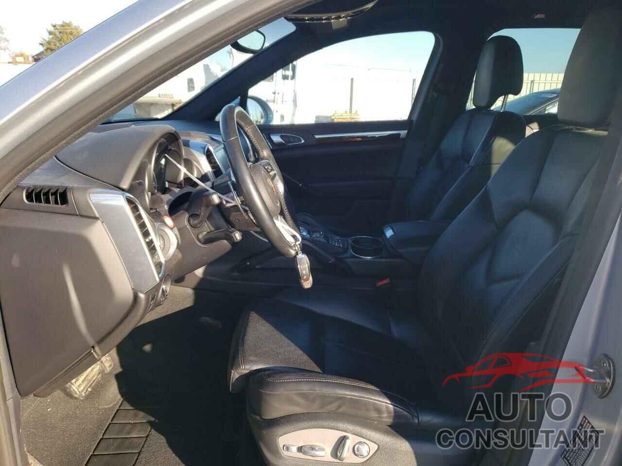 PORSCHE CAYENNE 2016 - WP1AA2A20GLA10757