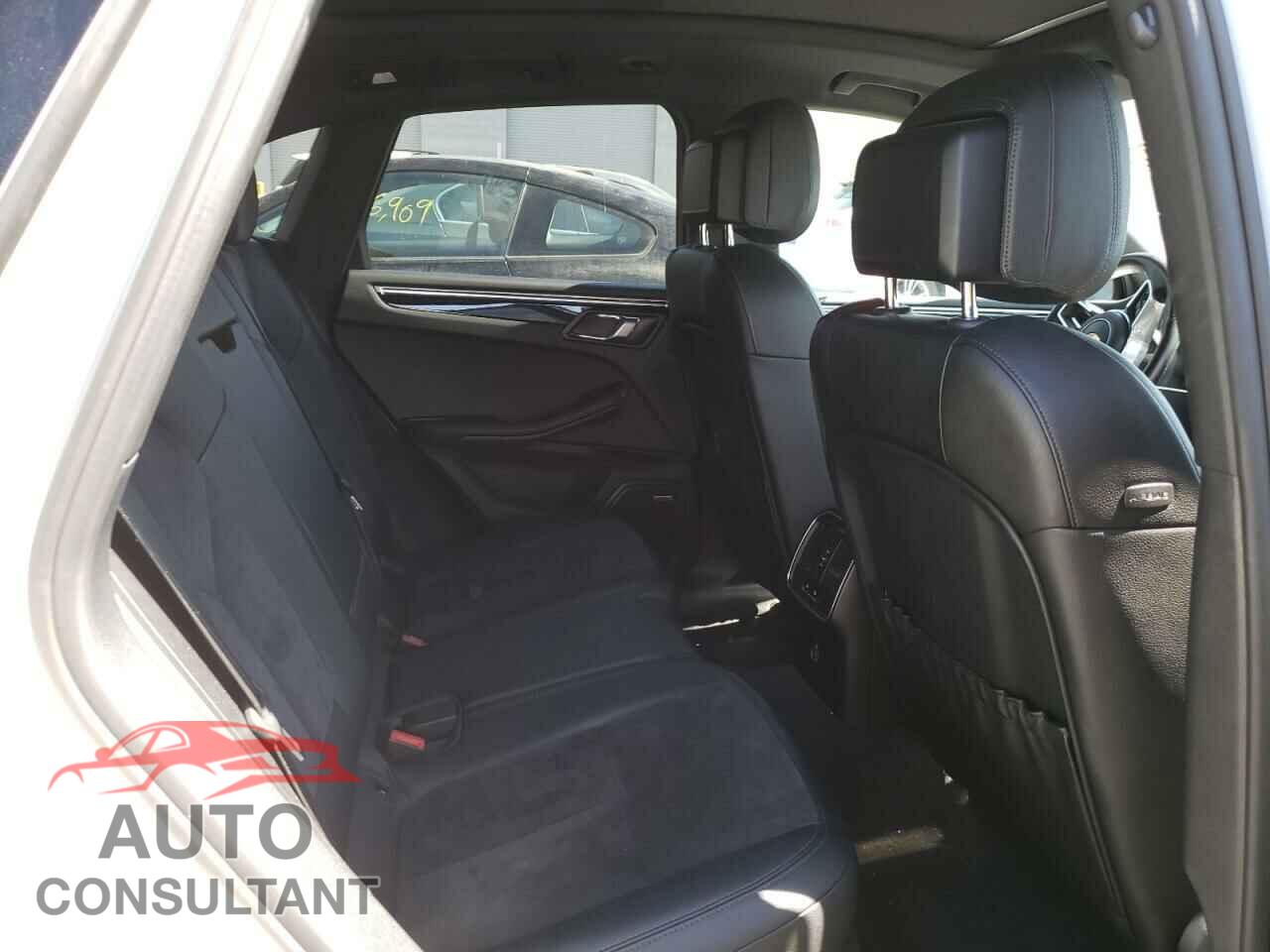 PORSCHE MACAN 2019 - WP1AA2A59KLB00377