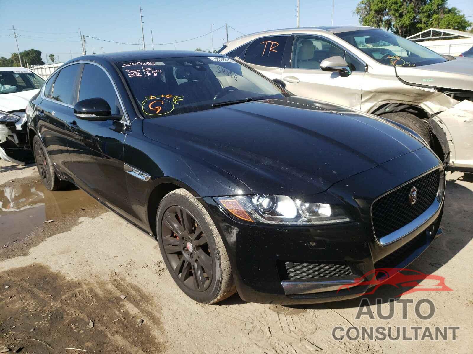 JAGUAR XF 2017 - SAJBR4BV4HCY26621