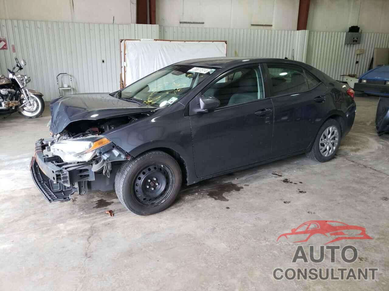 TOYOTA COROLLA 2018 - 2T1BURHEXJC057489