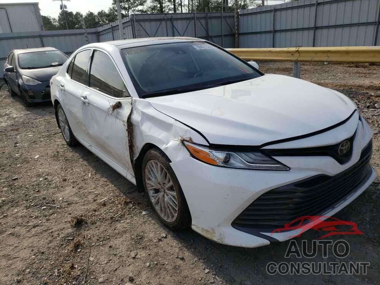 TOYOTA CAMRY 2019 - 4T1B11HK4KU757069