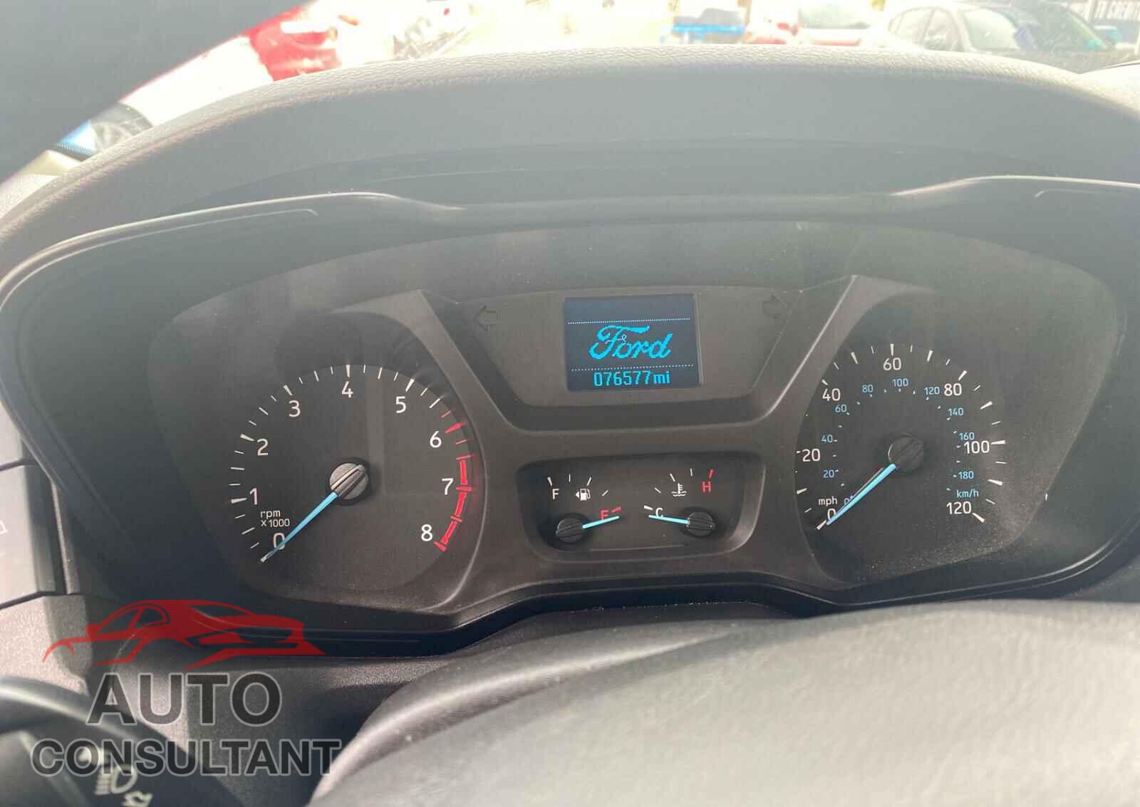 FORD TRANSIT CO 2015 - 1HGCV1F18JA154392